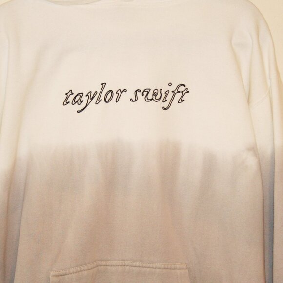 Taylor Swift - Folklore Grey Ombre Hoodie Sweatshirt Size Large - Picture 2 of 5
